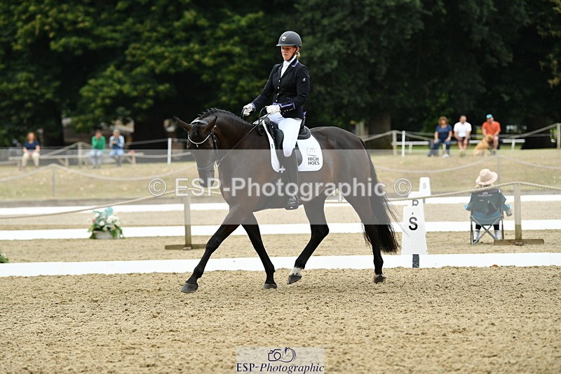 250718A-103758-00214 - 061-Louise.Christie-High.Hoes.Dandelion