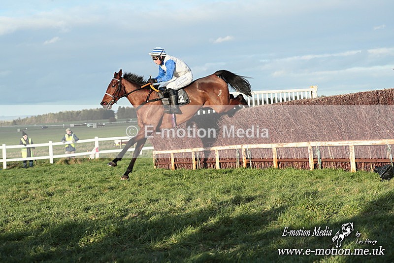 PtP 301125  0779 - Hursley Hambledon Point-to-Point Larkhill Racecourse 30/12/2025