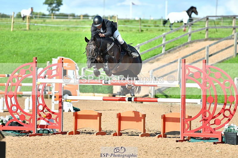 230729A-171449-07703 - Cls 18 National 1.30m