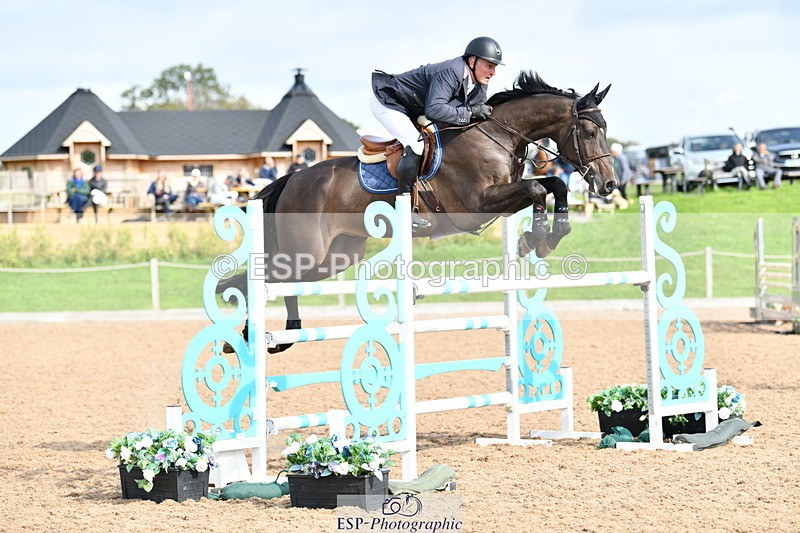 240915A-105642-09264 - Cls 26 National 1.30m Open