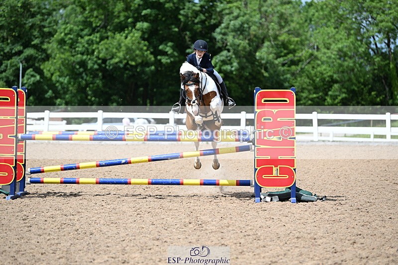 240608A-151023-01566 - Cls 11 Pony Newcomers and 1m Open