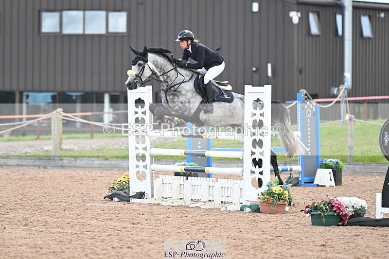 240912A-111533-00524 - Cls 2 Snr Newcomers