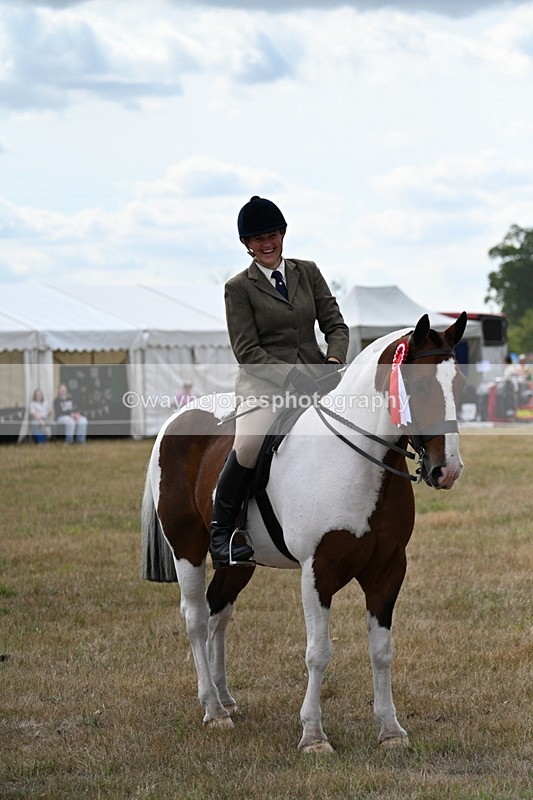 WJ7_5551 - Class 12 Ridden Cob