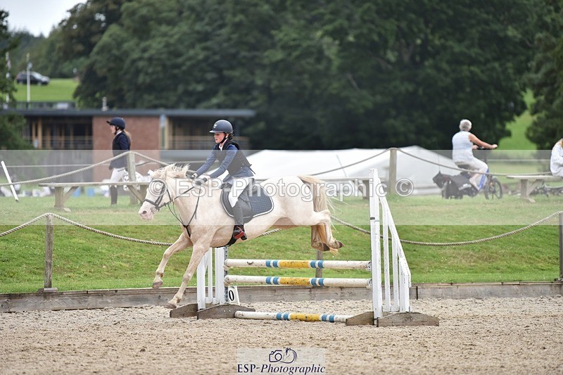 240802-125348-04700 - 70cm Round 2