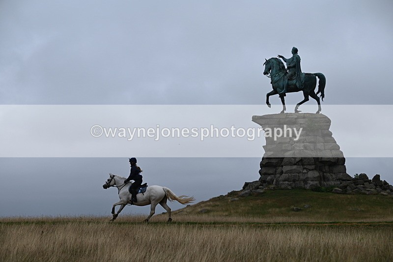 DSC_0428 - Time at Statue 09:51 to 10:54