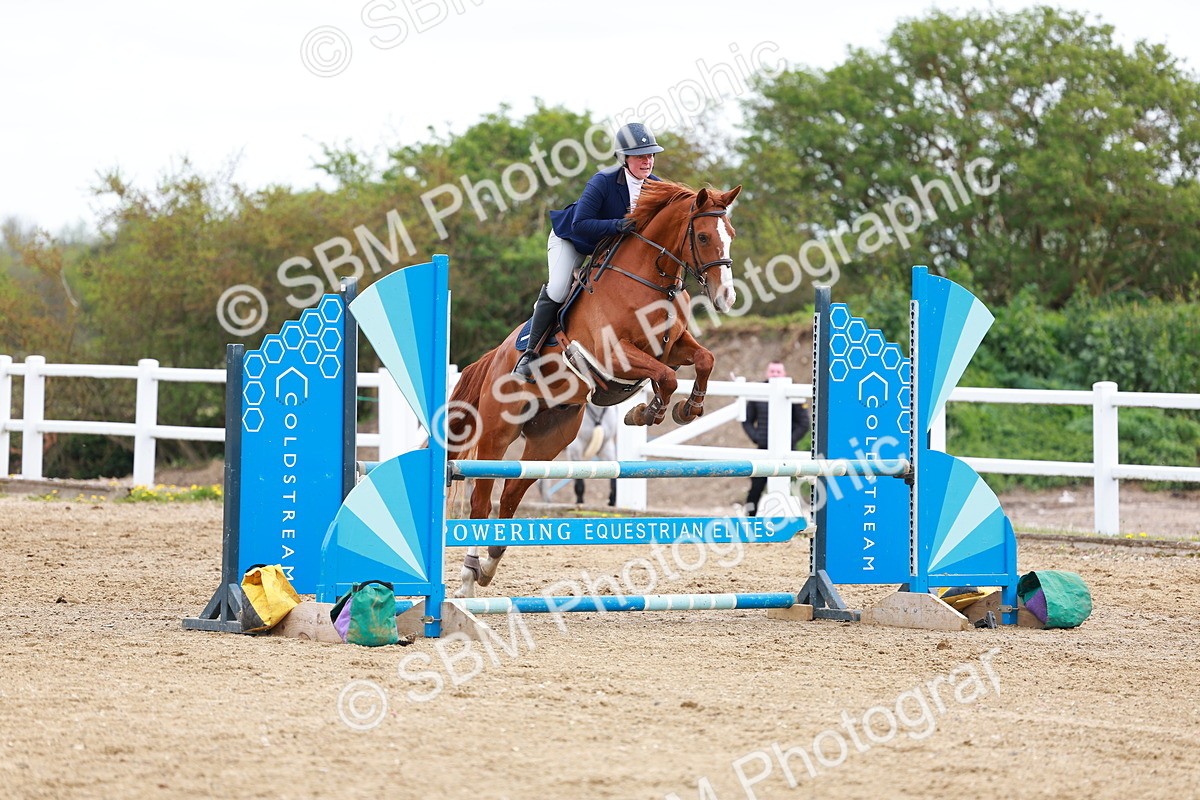 SBM_001974 - class 8 - Senior British Novice - 90cm