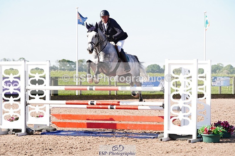 250510-091144-09733 - Cls 13 Snr Foxhunter