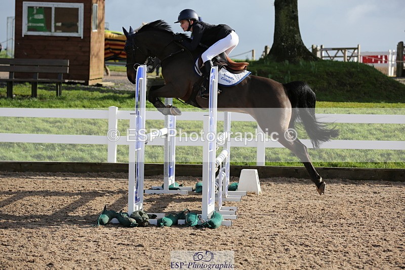 240211A-113418-02483 - Cls 5 Pony Newcomers & 1m Open