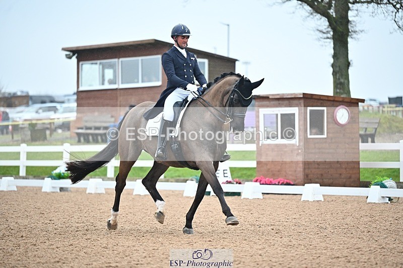 250214-130002-01704 - 130-Jezz.Palmer-Romanno.Weltino