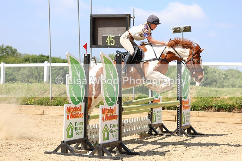 3E7A9790 - Class 8: Senior 80cm