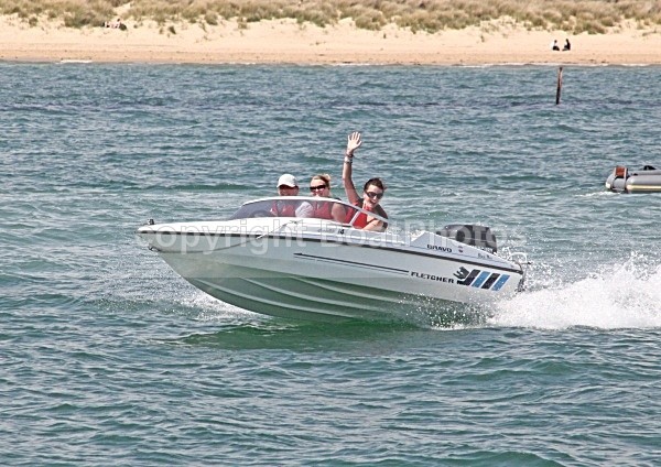 090524 FLETCHER BRAVO IMG_2035 - Speedboats