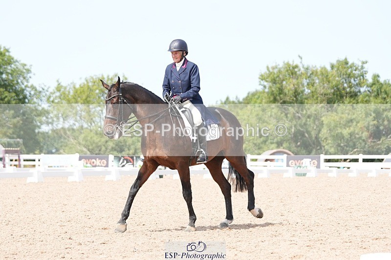 250815-140257-01581 - 015-Susan.LanzWellshead.Foxtrot