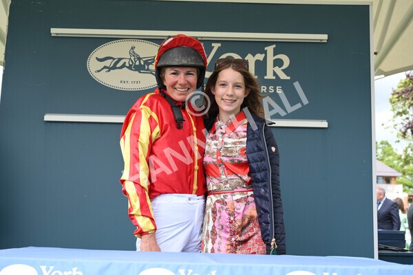 yr11062022r1-204 - Race 1 12.45pm Macmillan Ride of Their Lives, supported by Sky Bet