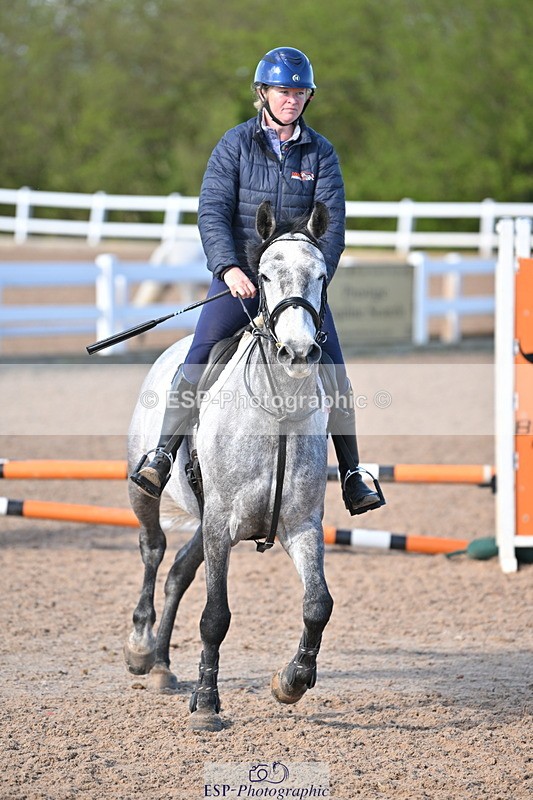 240504A-090853-00007 - Cls 11 Clear Round 50cm