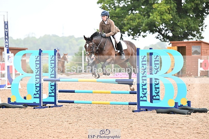 250827B-103422-00063 - Clear Round & Cls 1 Brit Nov 90cm