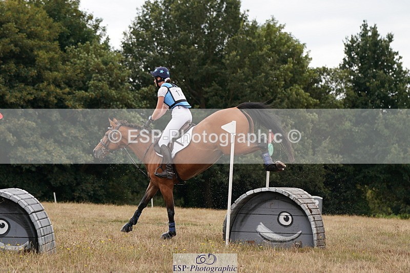 250802A-113436-02234 - A-017-Sophie.Vicary-ENGELIQUE.O