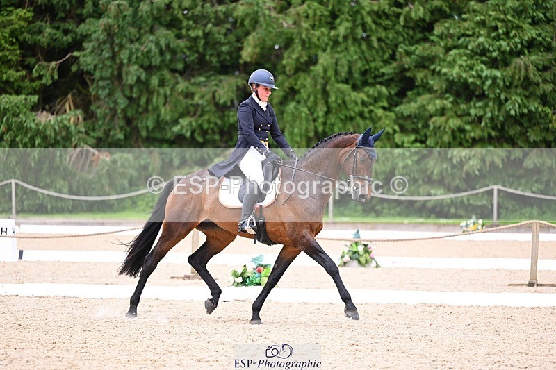 240524-120342-09151 - 524-BALLYVALLY_BAY-Rachel_Rendle