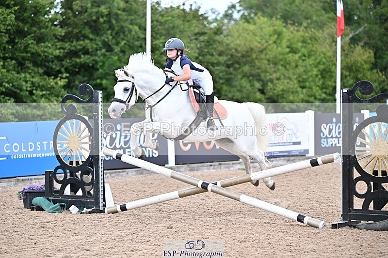 250729-145642-00042 - Clear Round and 60cm