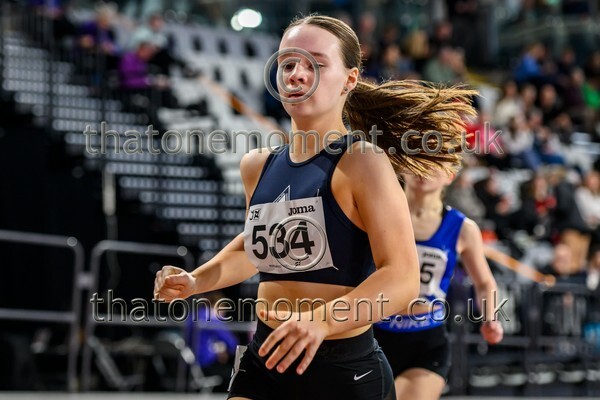 SeniorInd25-917970 - Track Female Set One