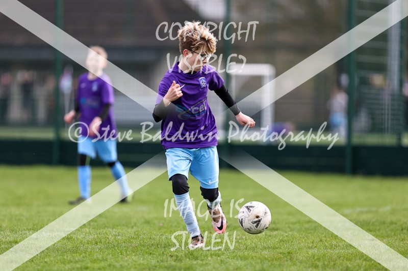 1DX30174 - 2026-03-01  FC Abbey Meads U11 Grey V Hungerford Town Juniors U11 Gladiators