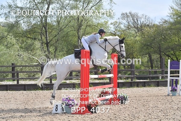 BPP_4037 - CLASS 9 - FRI - Senior Newcomers/ 1.10m Open