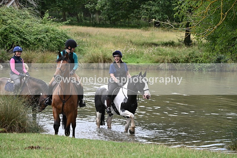 WJ7_3697 - Time at Water 12:15 to 12:50