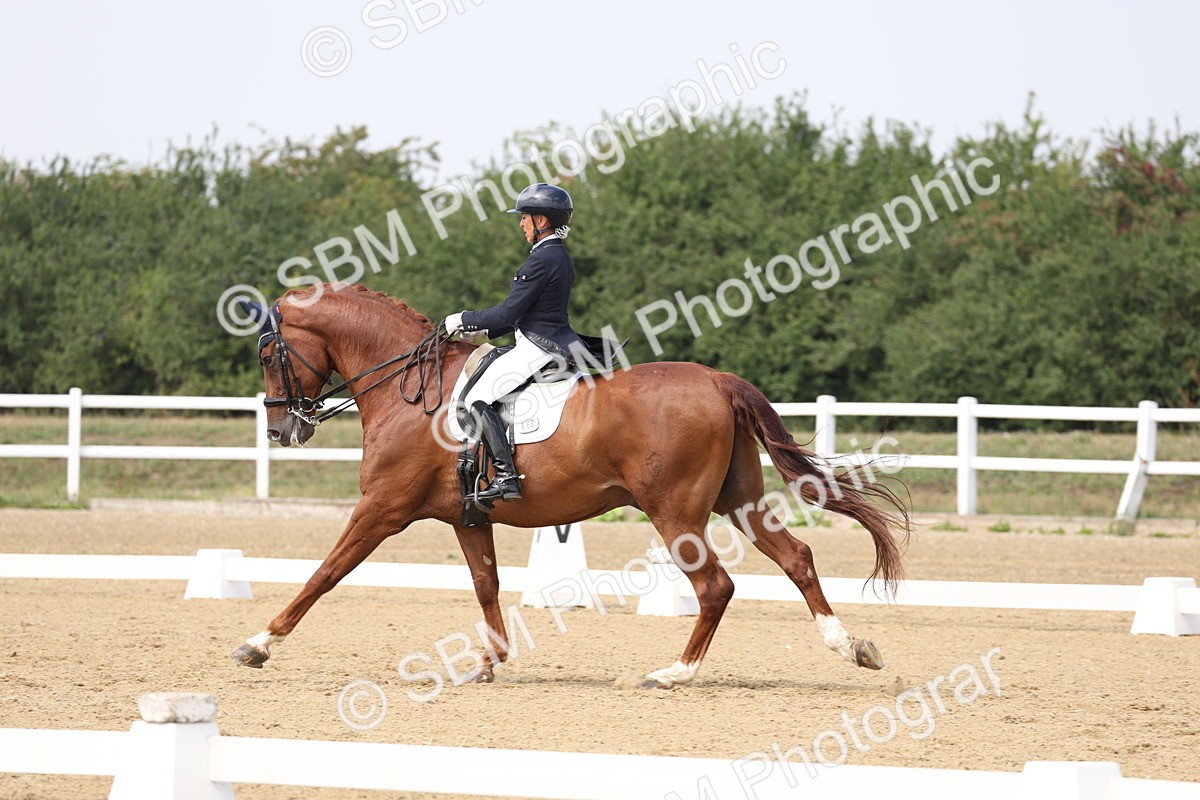 SBM_007253 - Class 9 - FEI INT I - 13.37-14.33