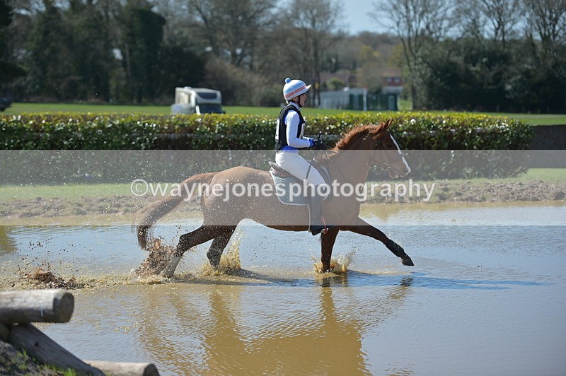 NGP_8528 - XC Time 13:35 to 13:40