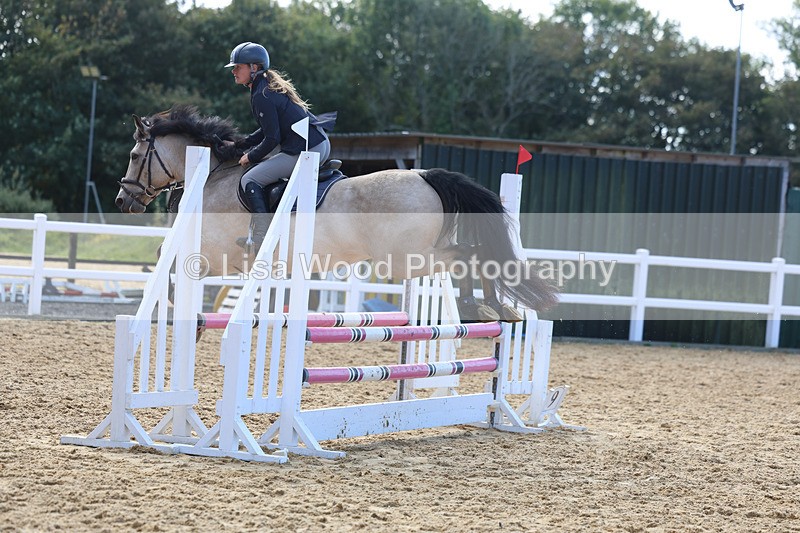 3E7A4941 - Class 9: 80cm Senior