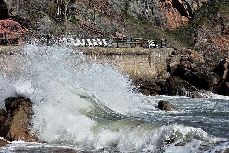 Rough seas Ansteys - Anstey's Cove and Redgate