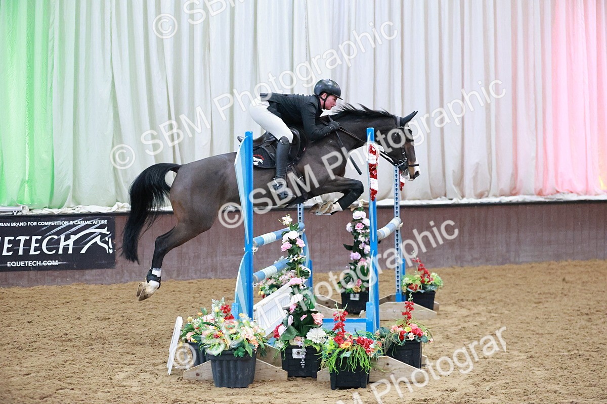 SBM_001312 - Class 4 - Senior Newcomers 1.10m