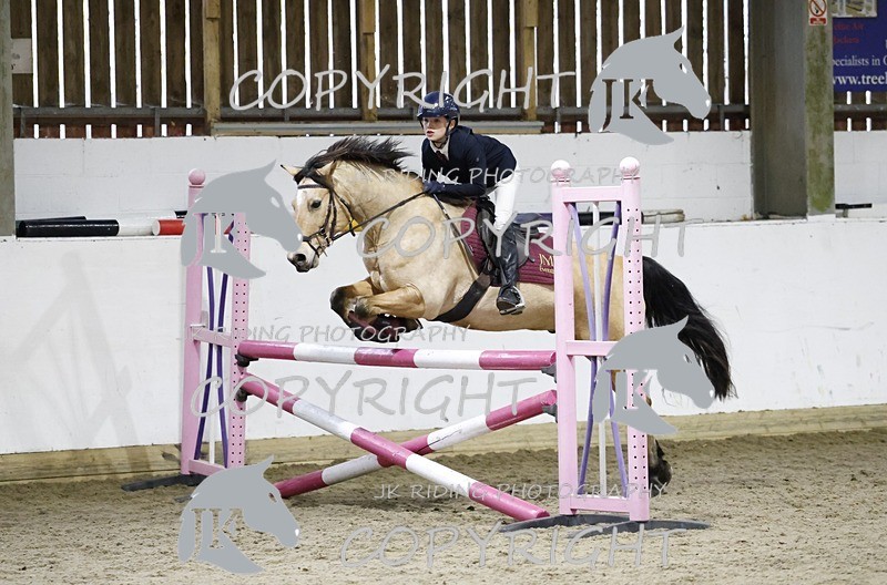 _T0A3535 - Class 8 90cm