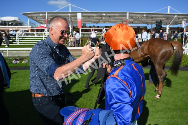 yr12062021r7-37 - Race 7 5.25pm Sky Bet Stakes