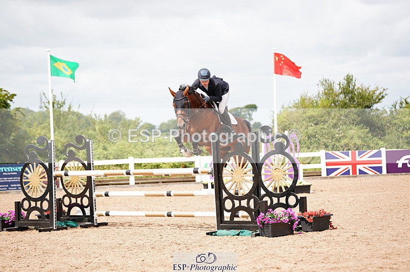 240804A-122758-10832 - Cls 51 1.05m Amateur Qualifier