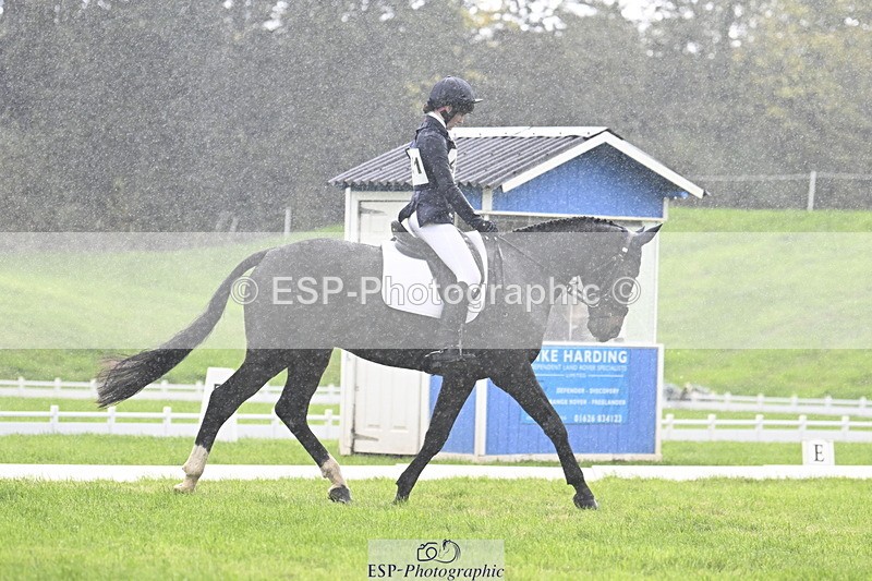 251023A-121649-04052 - F-421-Isabella.Hooton