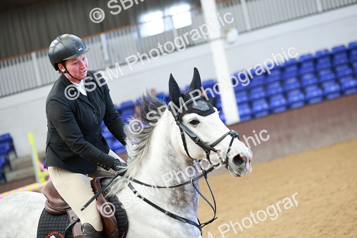 SBM_003708 - Class 11 - Senior Newcomers - 1.10m