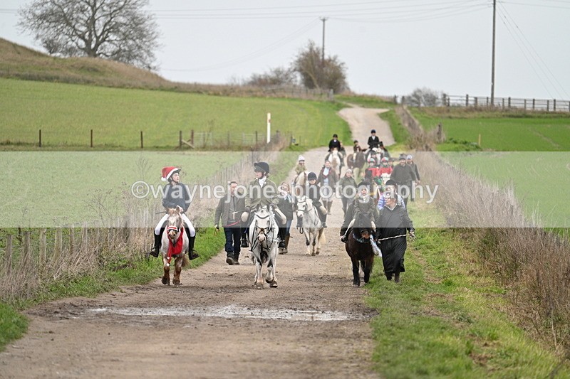 WJ7_1258 - Walk Home