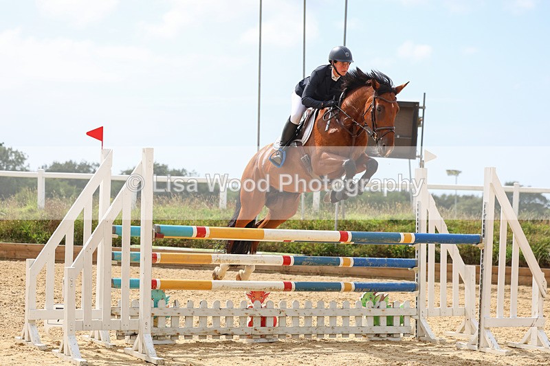 3E7A1903 - Class 14: Senior 1.15m Open