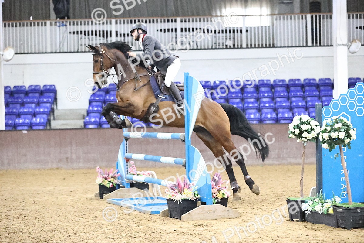 SBM_002048 - Class 10 - Senior Newcomers - 1.10m