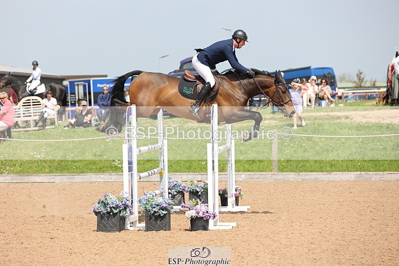 240511A-121617-12780 - Cls 35 Prestige Big Star Champ Quali