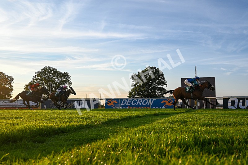 140826-Race 5-Military Leader-5520 - Race 5 19.50pm Malton Marquees Racing Through The Summer Handicap