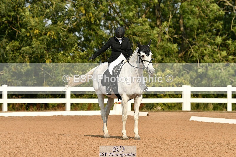 250817-095038-07605 - 179-Kate.WilliamsGhyllwood.April.Moment