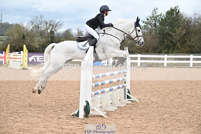 240309A-132418-01160 - Cls 8 Pony Newcomers and 1m Open