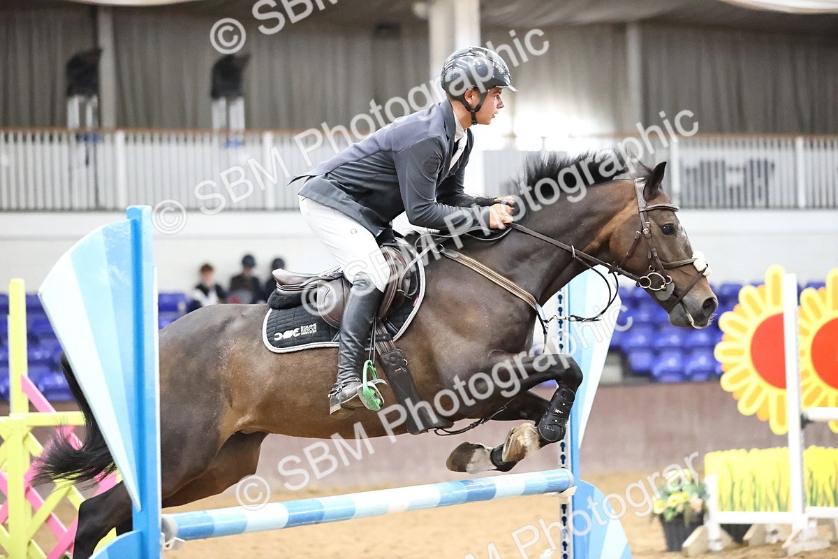 SBM_001306 - Class 5 - Blue Chip Pony Newcomers 1.00m Open