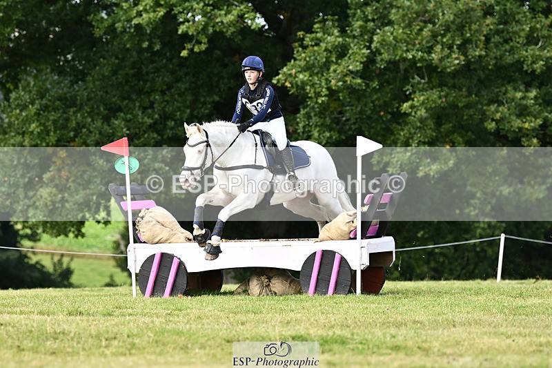 240825X-105930-31249 - 70cm XC 10.00 to 11.00