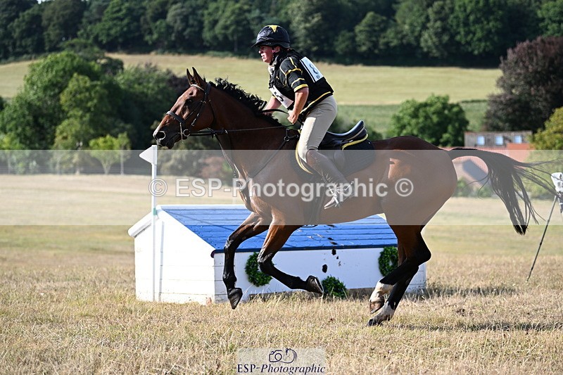 250803A-174044-18476 - R-815-Katie.Hoare-MULBERRY.STAR