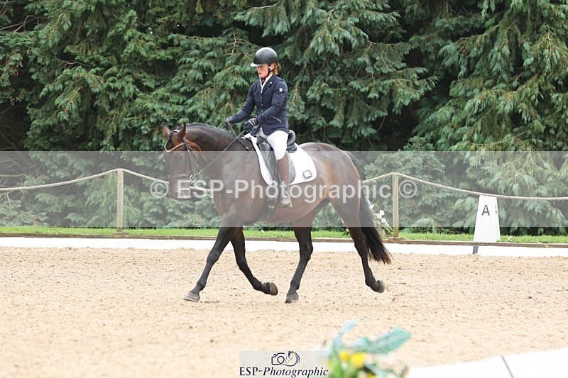 240810-140637-03562 - 131-Georgina.Young-Minuet1v