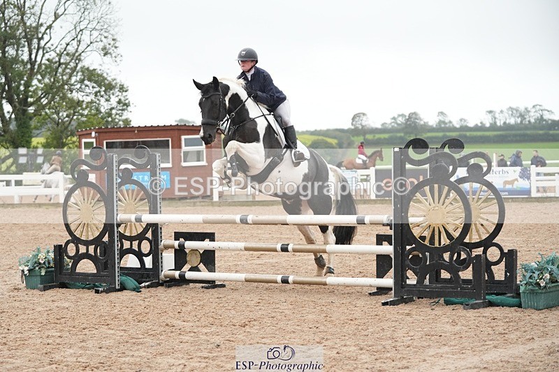 251003-121300-00856 - Cls 8 95cm Amateur Qualifier