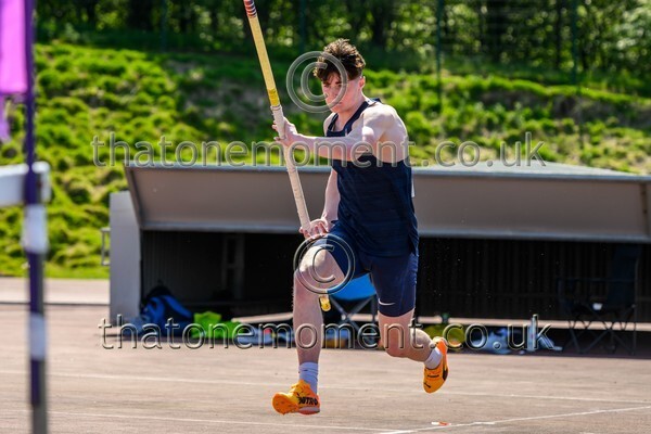 West25Sat-919449 - Field Male