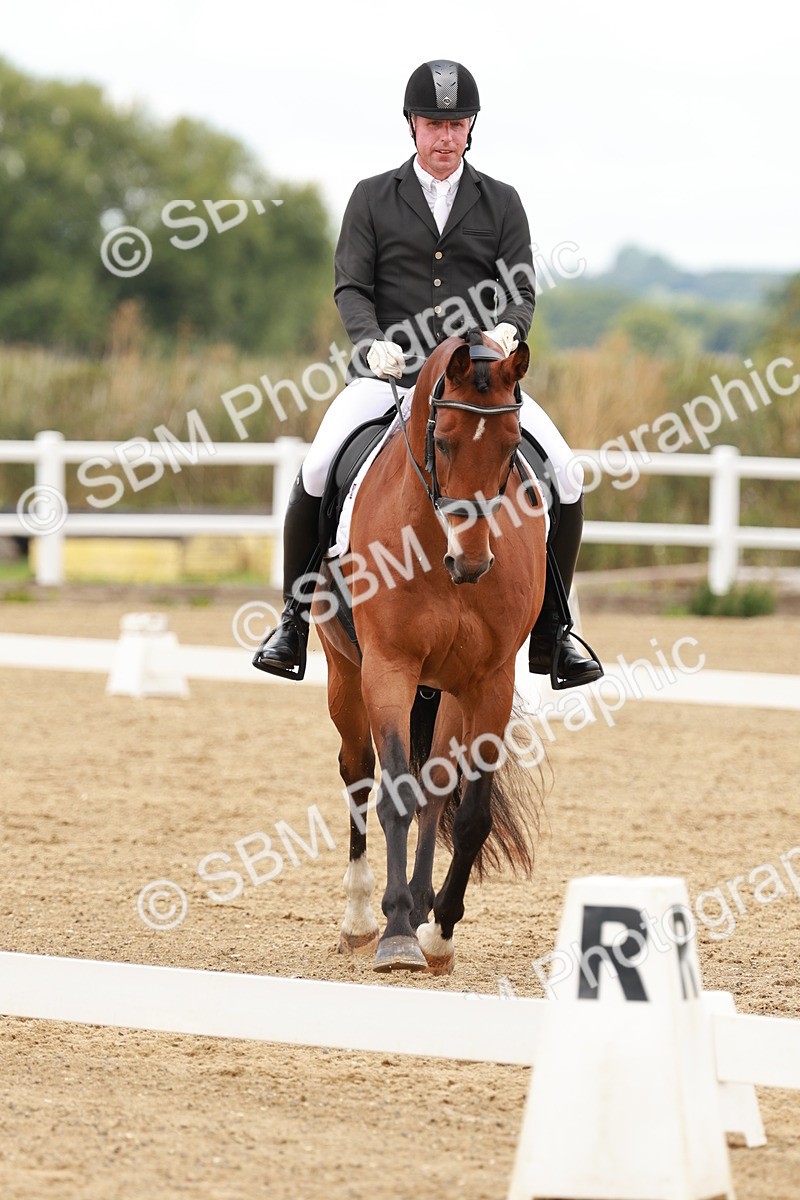 SBM_001372 - Class 4 - Novice 5